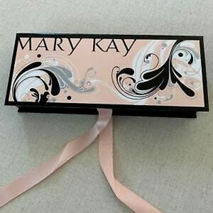 Rare Mary Kay mini perfume kit